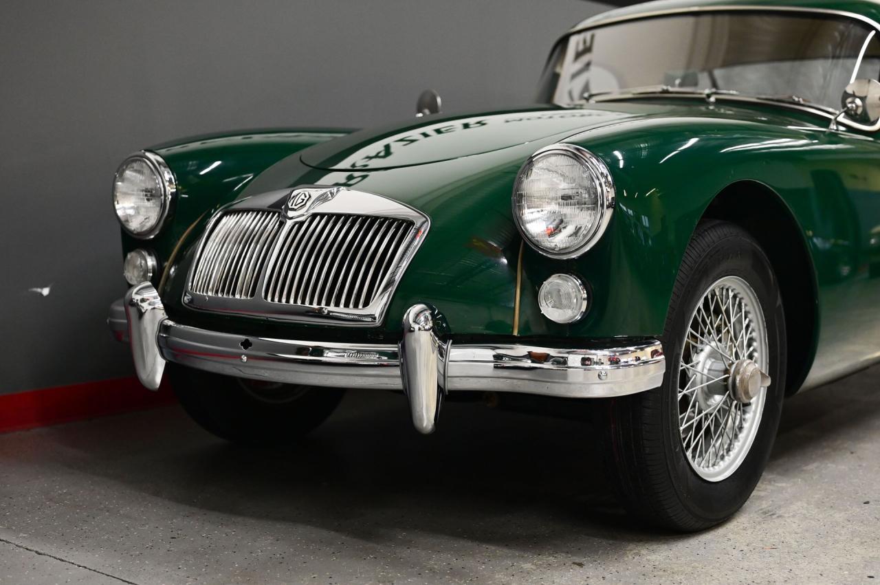 1961 MGA 1600 COUPE A Coupe
