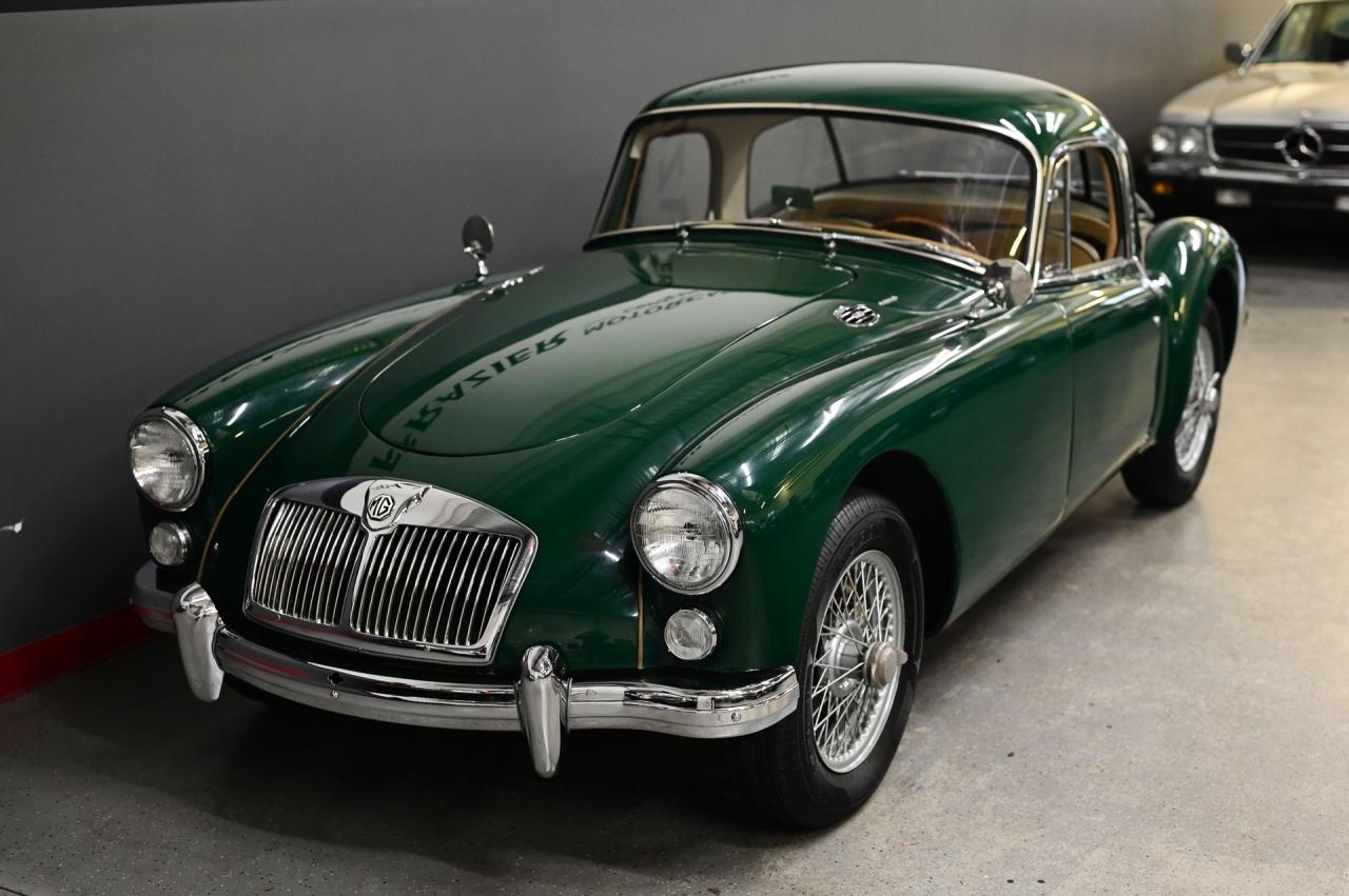 1961 MGA 1600 COUPE A Coupe