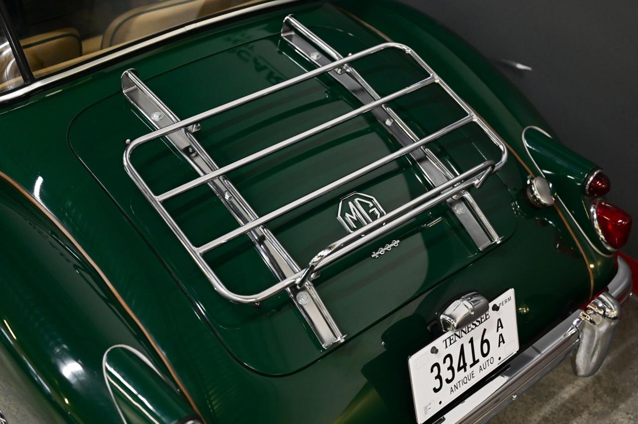 1961 MGA 1600 COUPE A Coupe