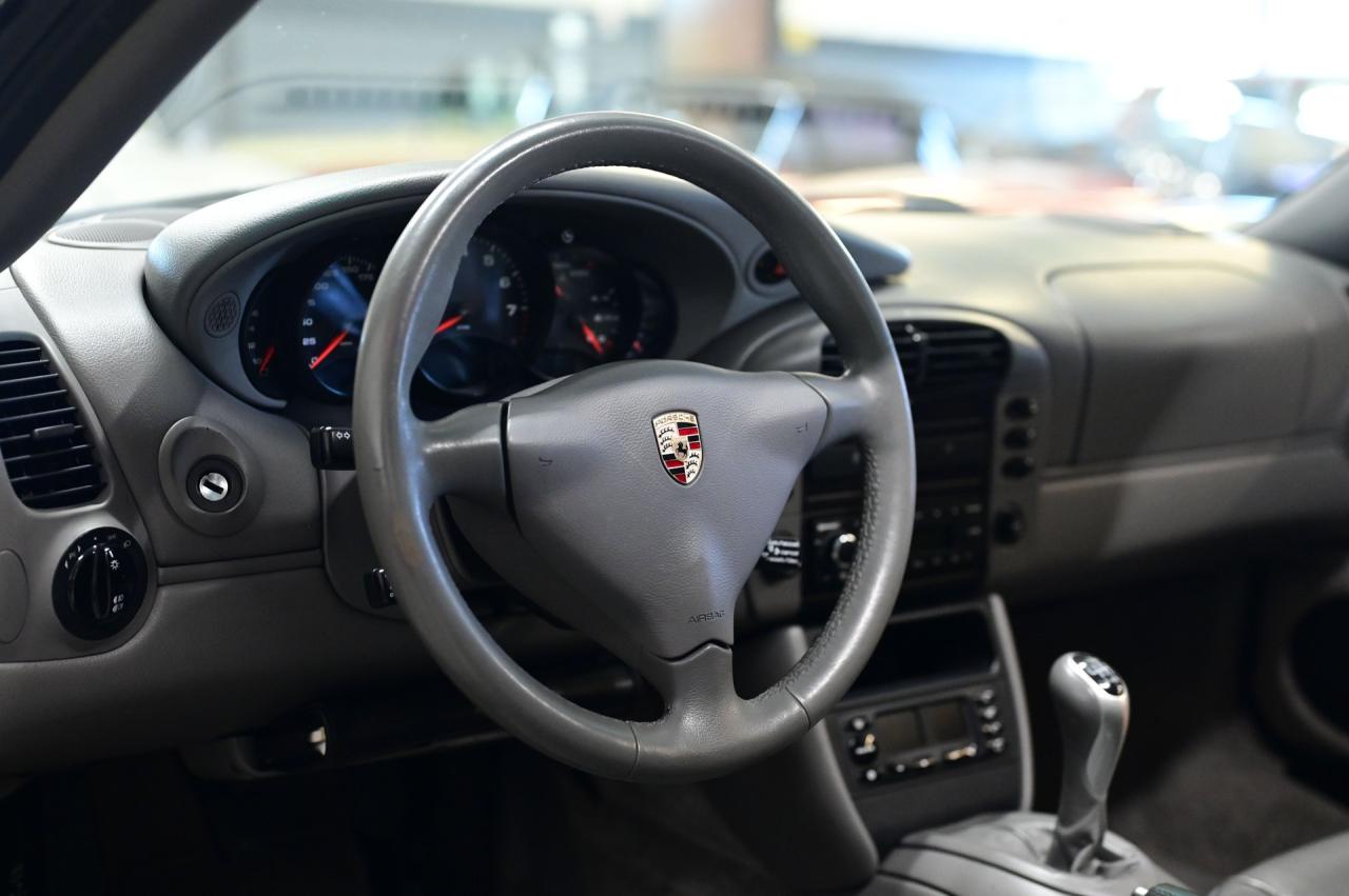 2001 Porsche 911/996 C4 Coupe