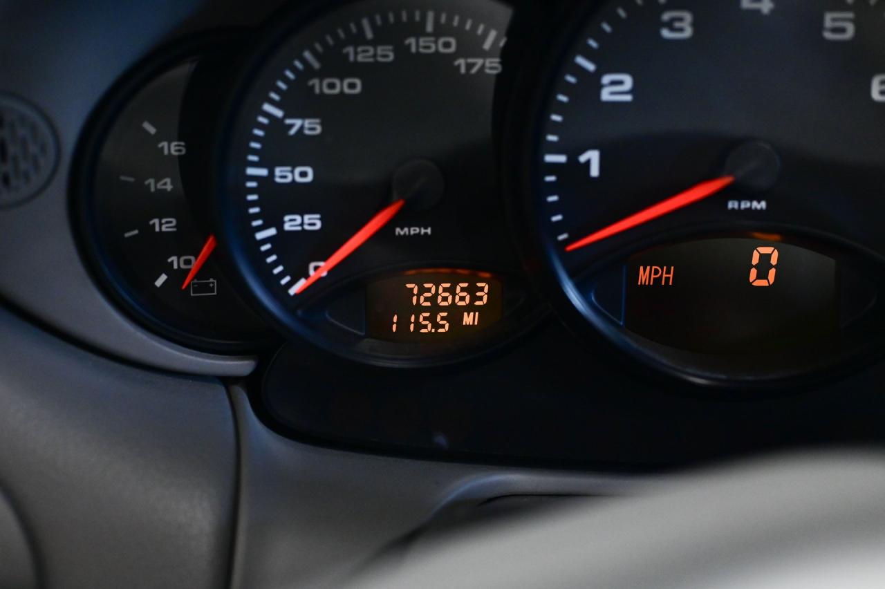 2001 Porsche 911/996 C4 Coupe