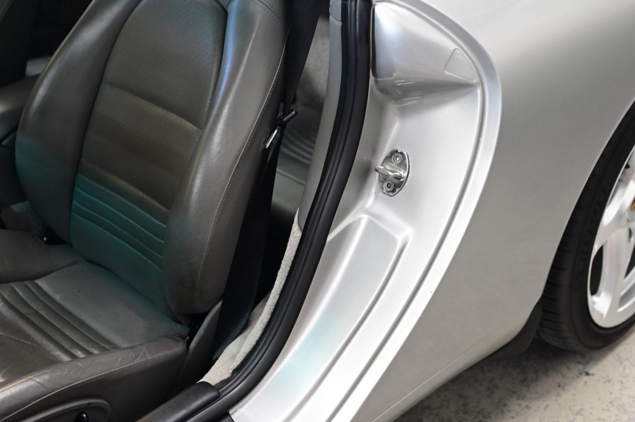 2001 Porsche 911/996 C4 Coupe