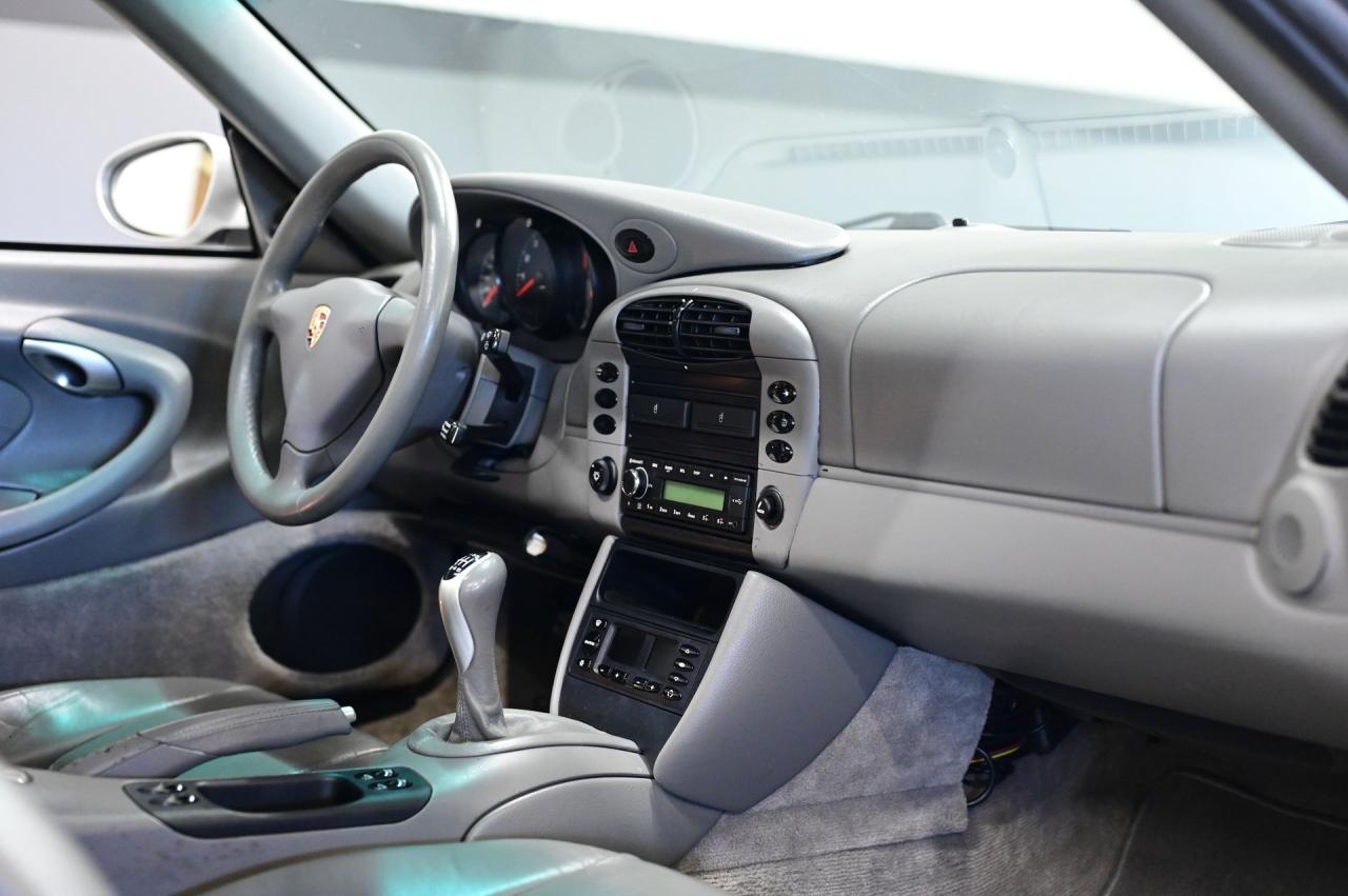 2001 Porsche 911/996 C4 Coupe