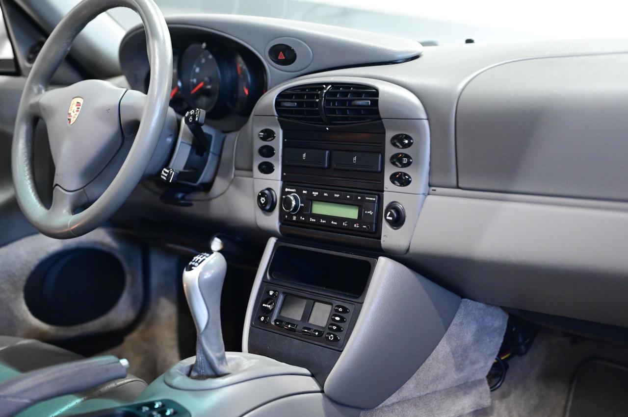 2001 Porsche 911/996 C4 Coupe