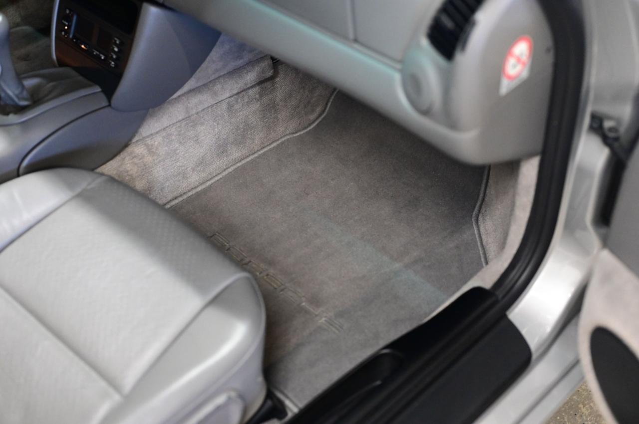 2001 Porsche 911/996 C4 Coupe