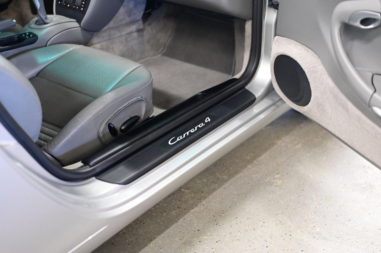 2001 Porsche 911/996 C4 Coupe