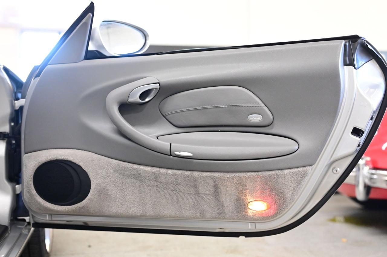 2001 Porsche 911/996 C4 Coupe