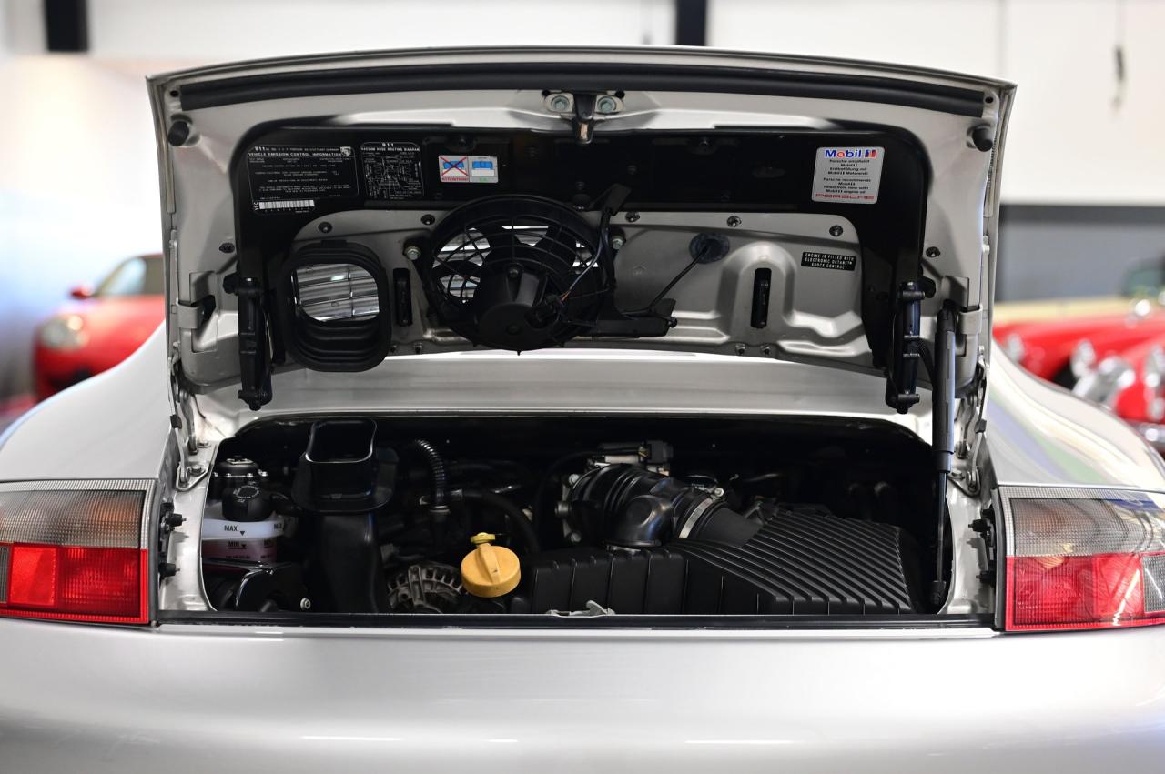 2001 Porsche 911/996 C4 Coupe