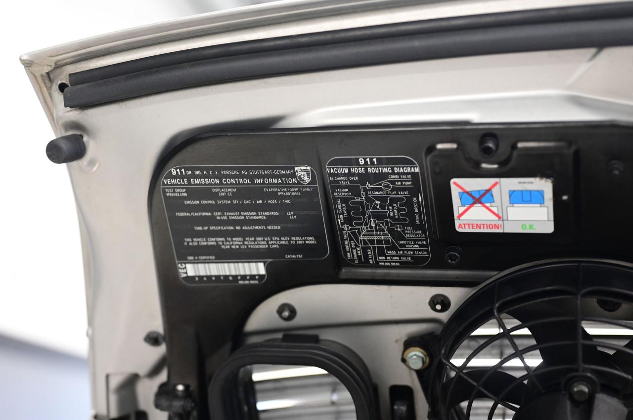 2001 Porsche 911/996 C4 Coupe