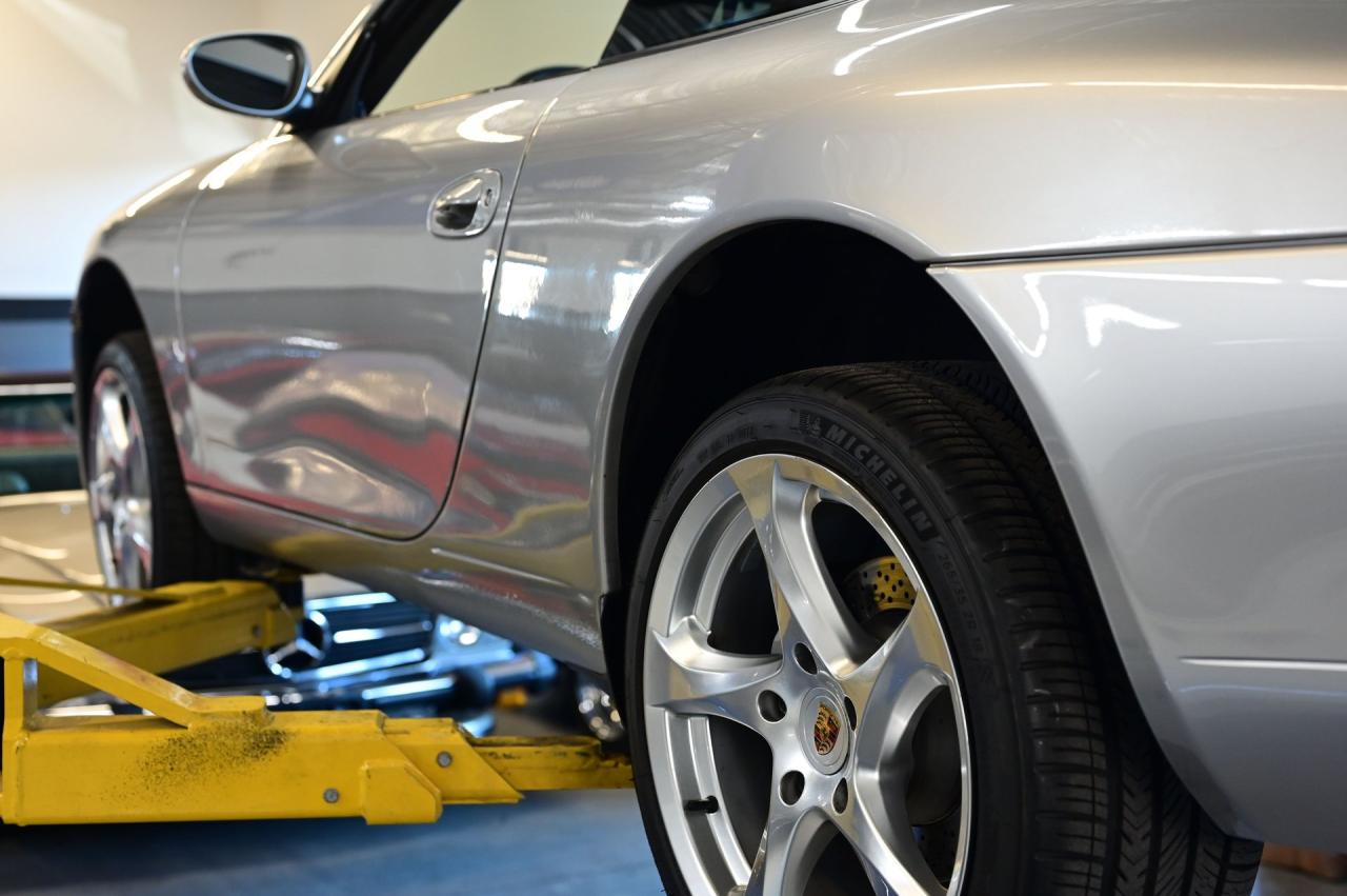 2001 Porsche 911/996 C4 Coupe