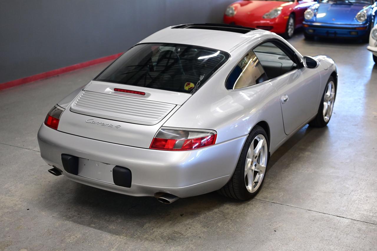 2001 Porsche 911/996 C4 Coupe