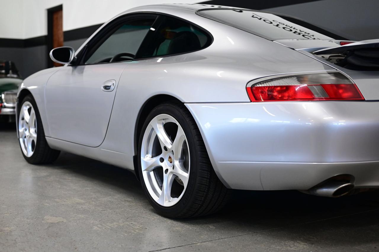 2001 Porsche 911/996 C4 Coupe