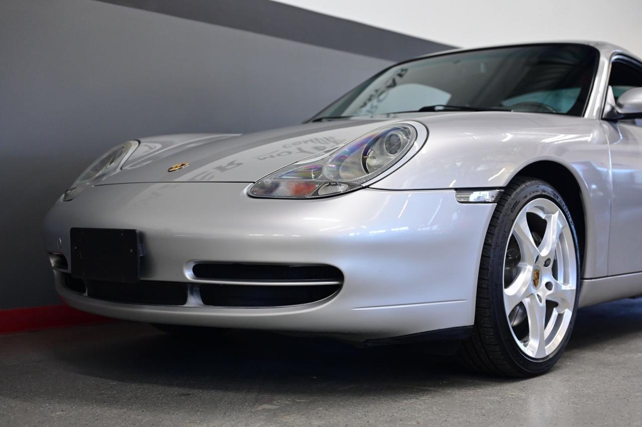 2001 Porsche 911/996 C4 Coupe