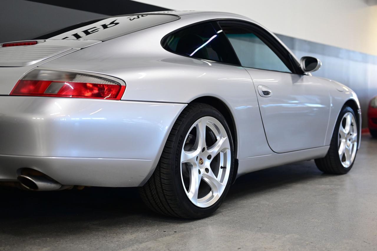 2001 Porsche 911/996 C4 Coupe