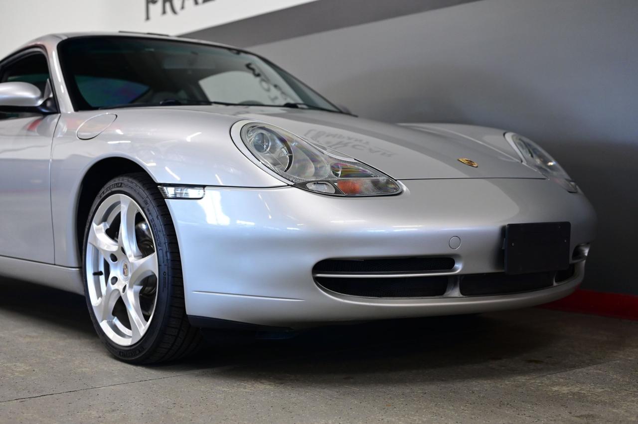 2001 Porsche 911/996 C4 Coupe