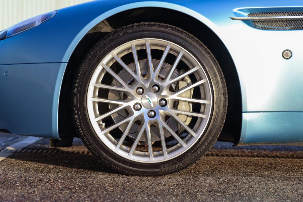 2009 Aston Martin Vantage