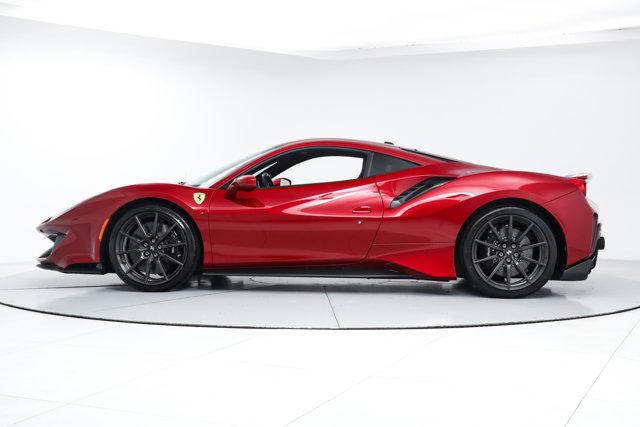 2020 Ferrari 488 PISTA