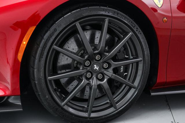 2020 Ferrari 488 PISTA