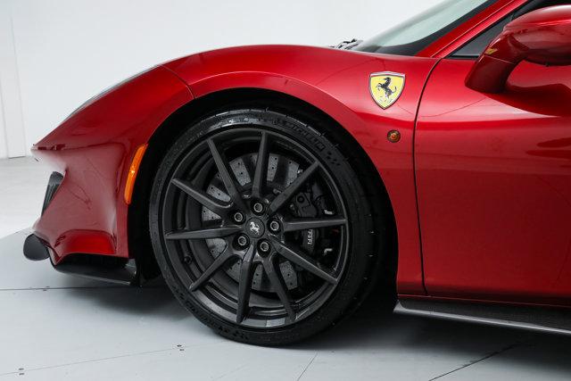 2020 Ferrari 488 PISTA