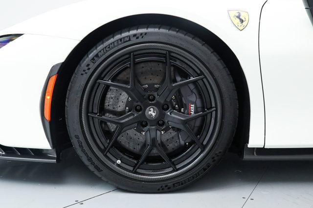 2023 Ferrari SF90 SPIDER