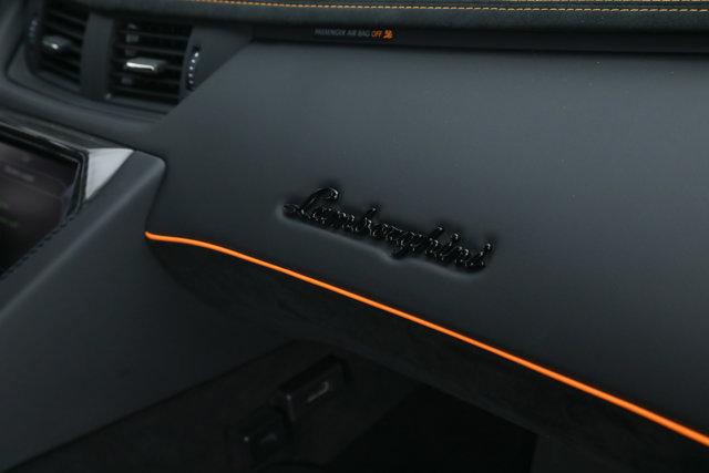 2020 Lamborghini Aventador