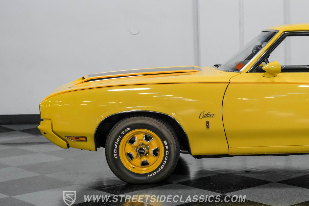 1970 Oldsmobile Cutlass Rallye 350