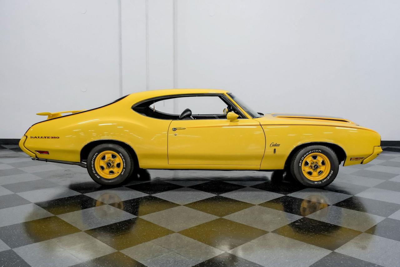 1970 Oldsmobile Cutlass Rallye 350