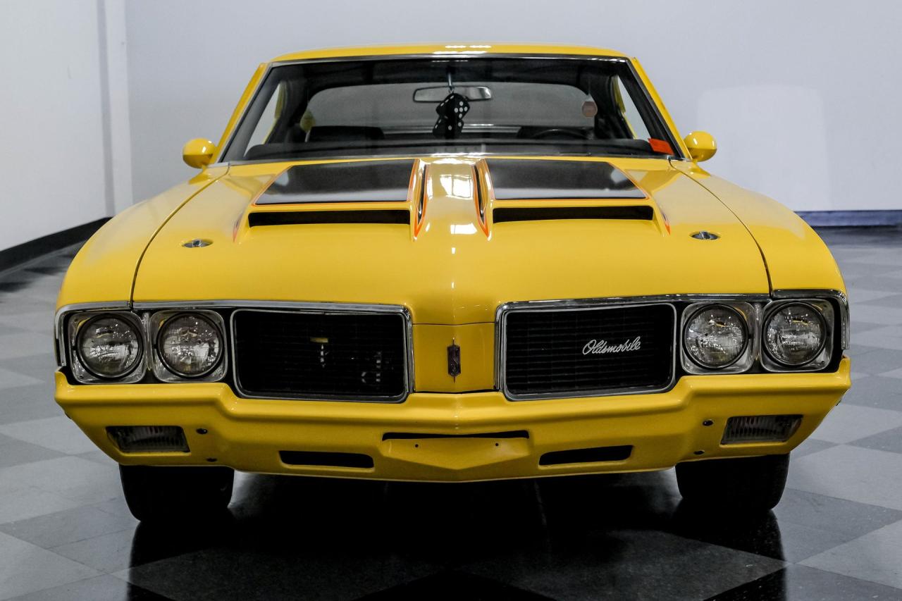 1970 Oldsmobile Cutlass Rallye 350