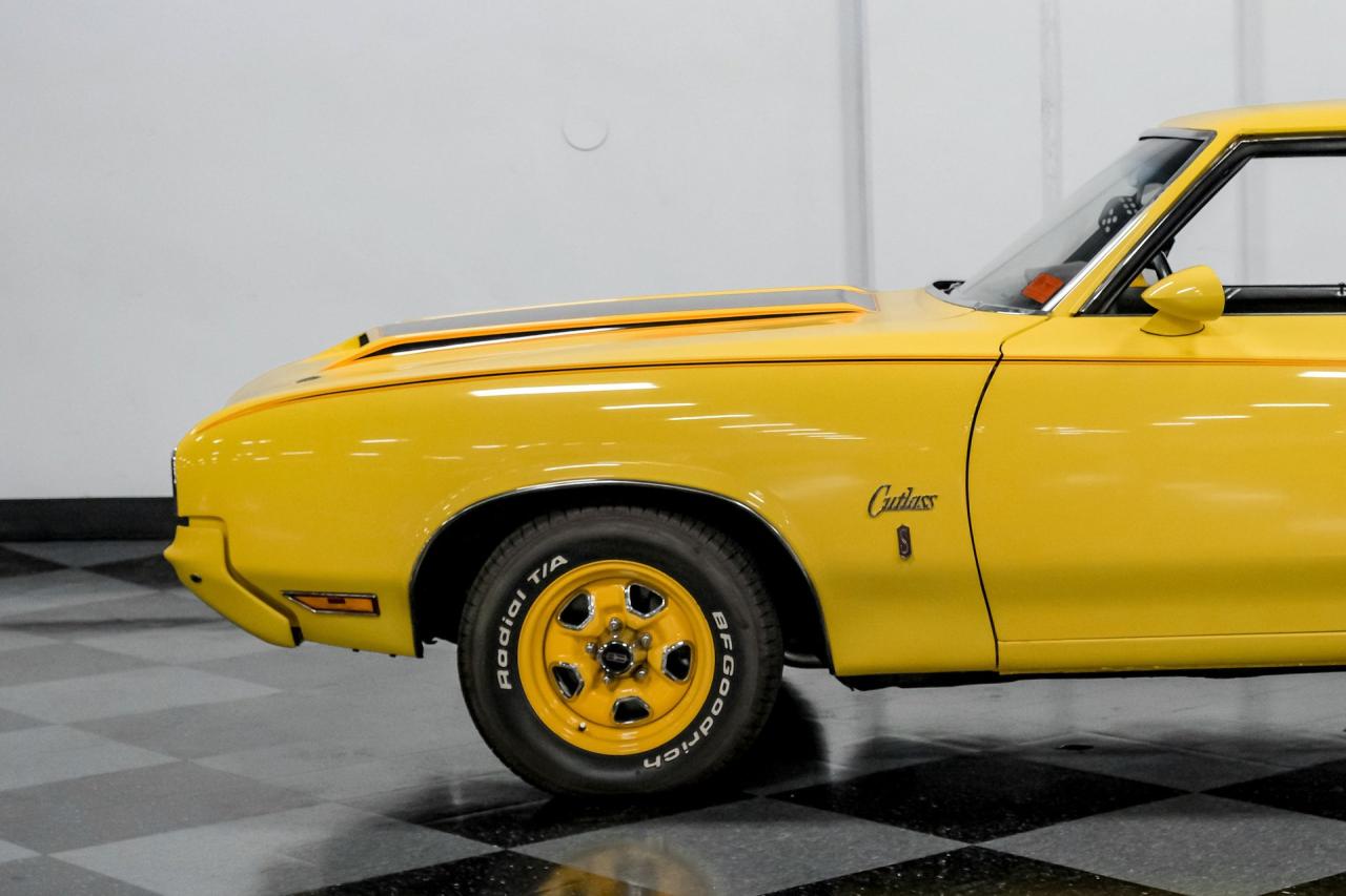 1970 Oldsmobile Cutlass Rallye 350