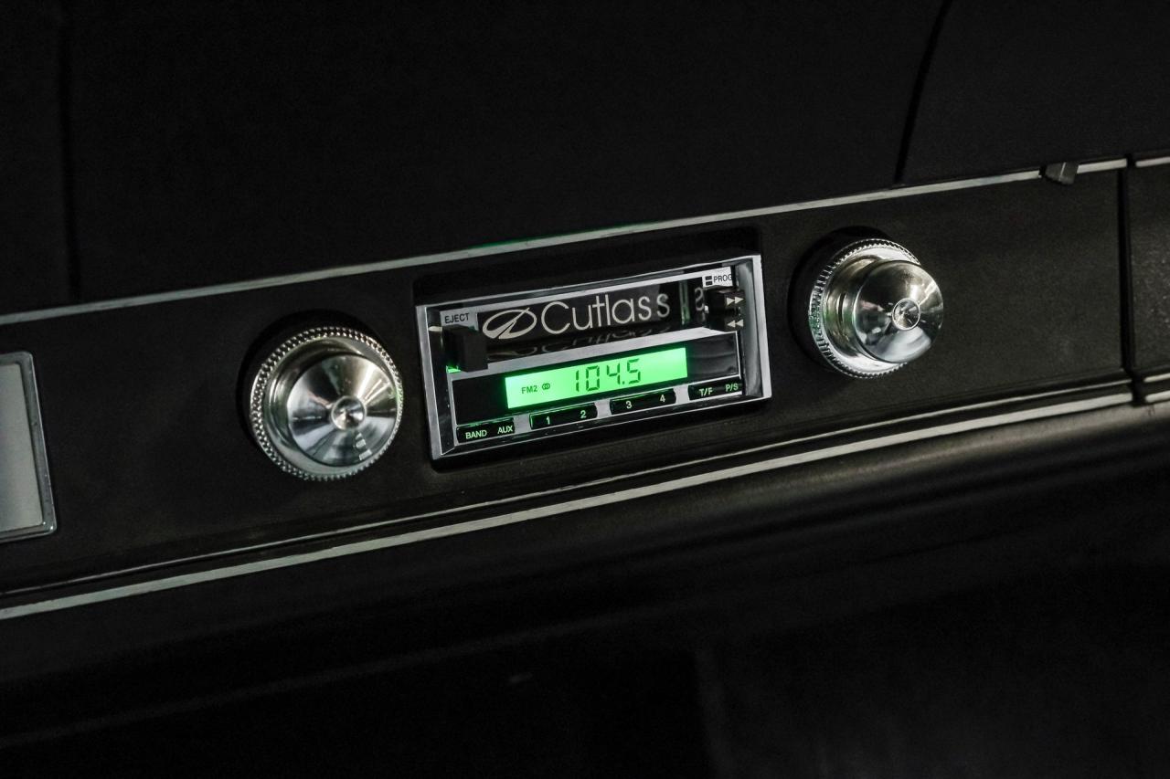 1970 Oldsmobile Cutlass Rallye 350