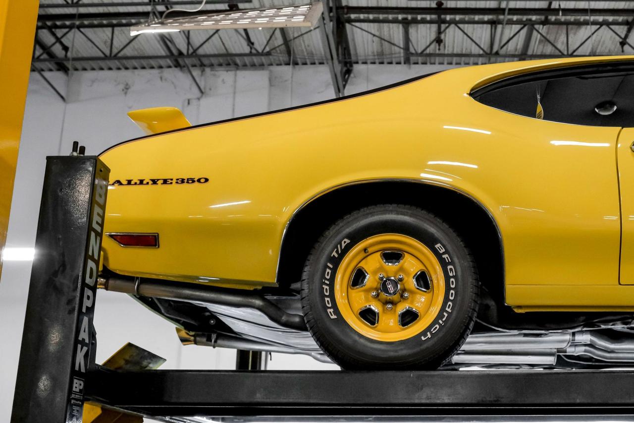 1970 Oldsmobile Cutlass Rallye 350