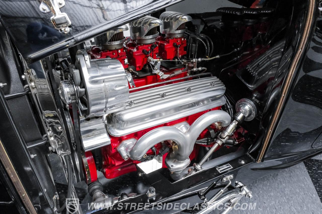 1932 Ford 3-Window Coupe