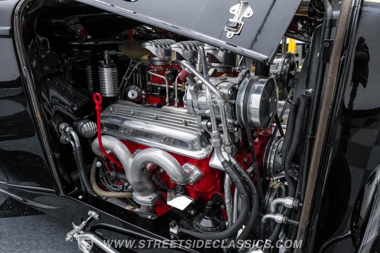 1932 Ford 3-Window Coupe