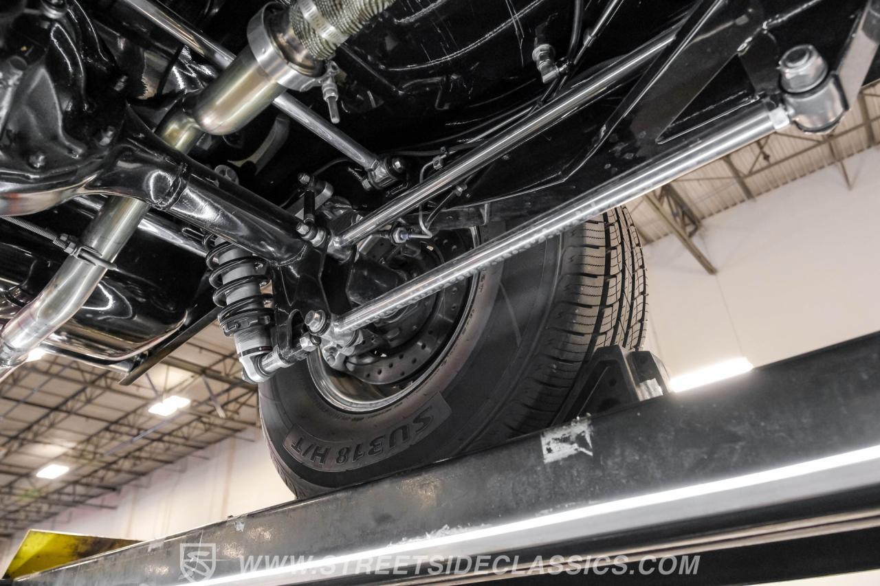 1932 Ford 3-Window Coupe