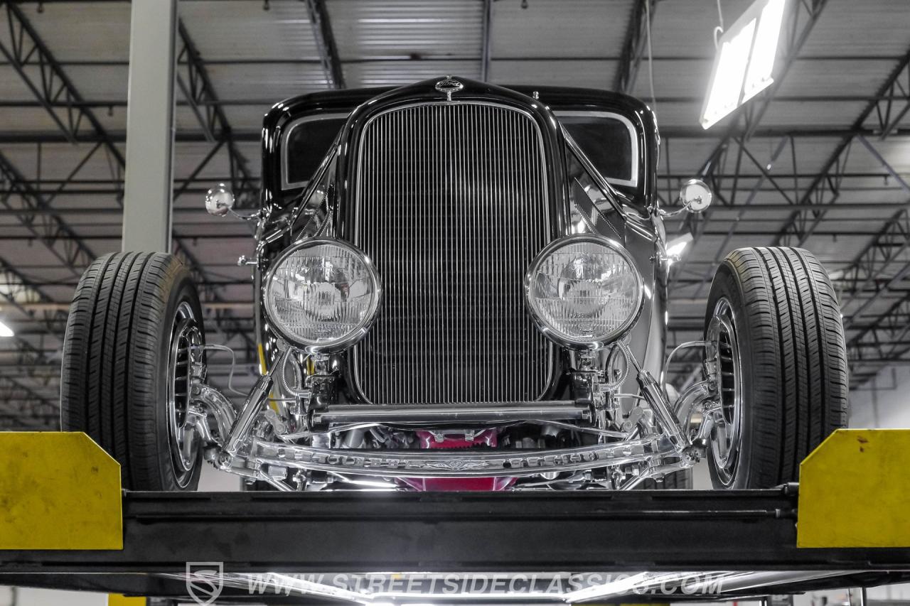 1932 Ford 3-Window Coupe