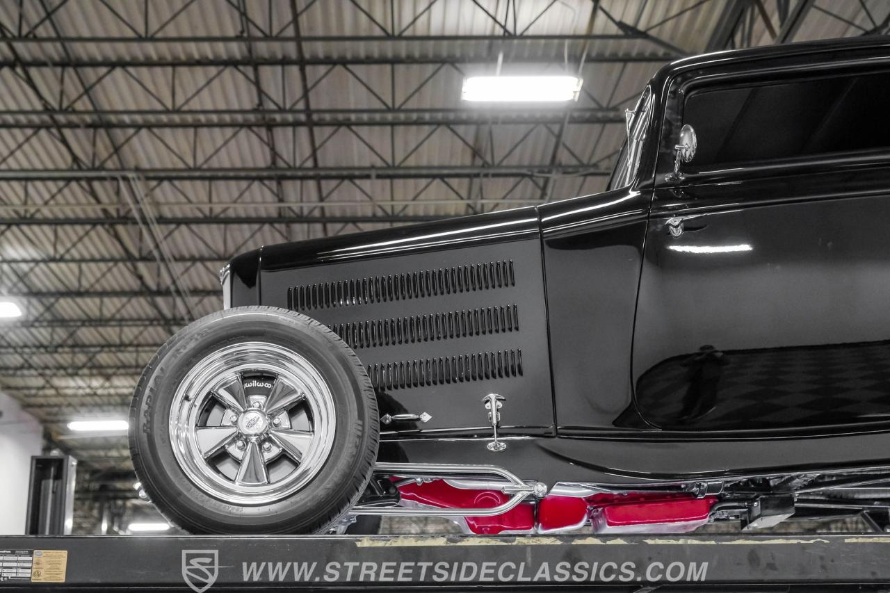 1932 Ford 3-Window Coupe