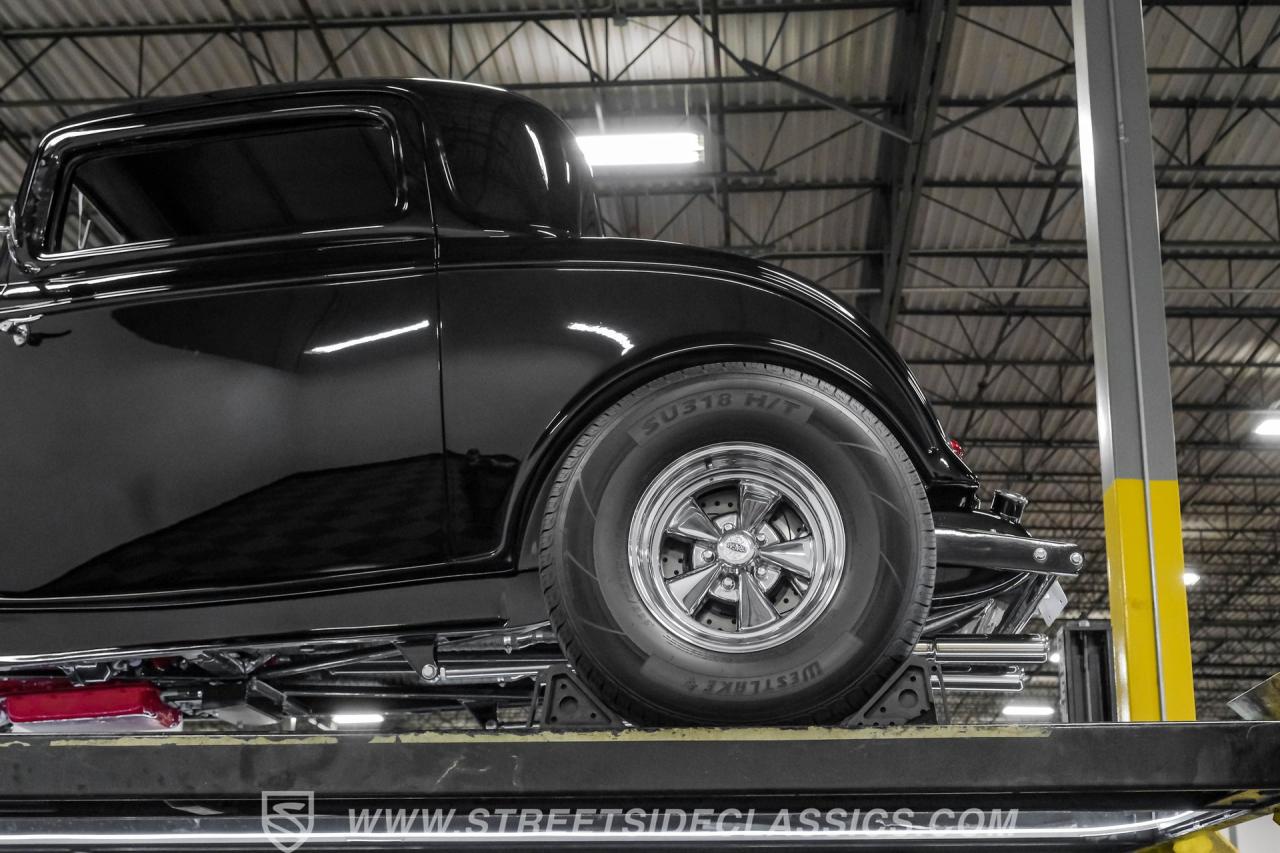 1932 Ford 3-Window Coupe