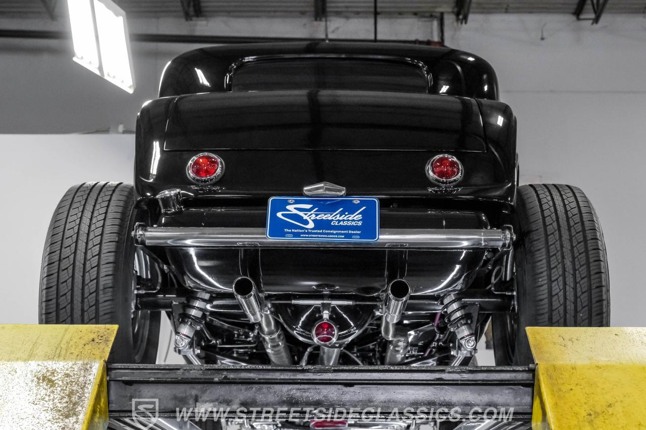 1932 Ford 3-Window Coupe