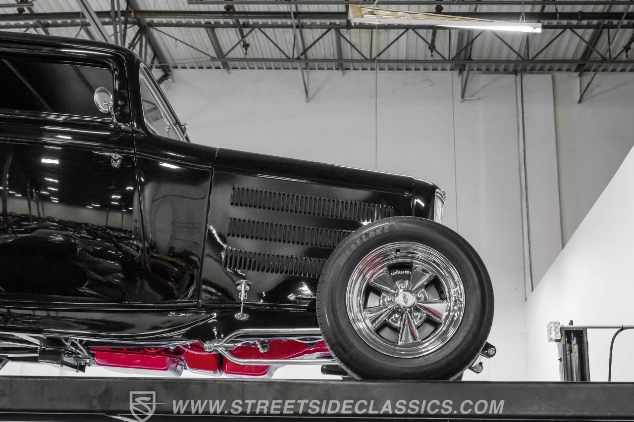 1932 Ford 3-Window Coupe