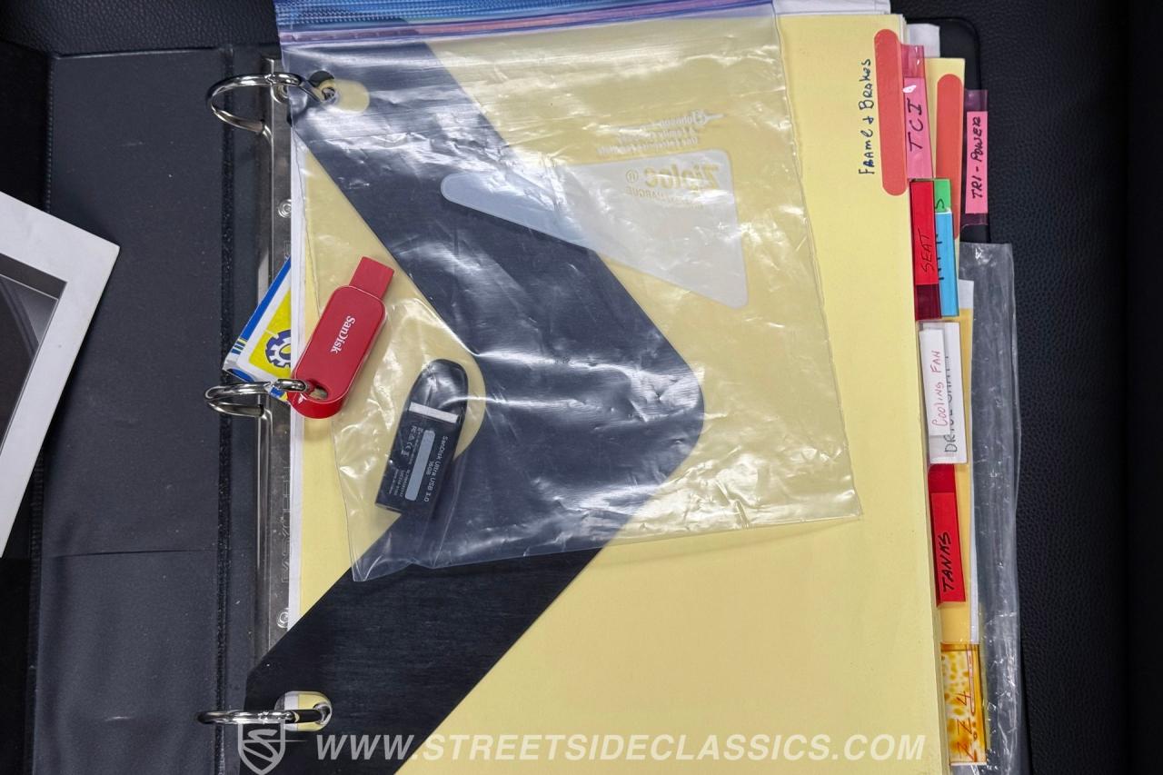 1932 Ford 3-Window Coupe