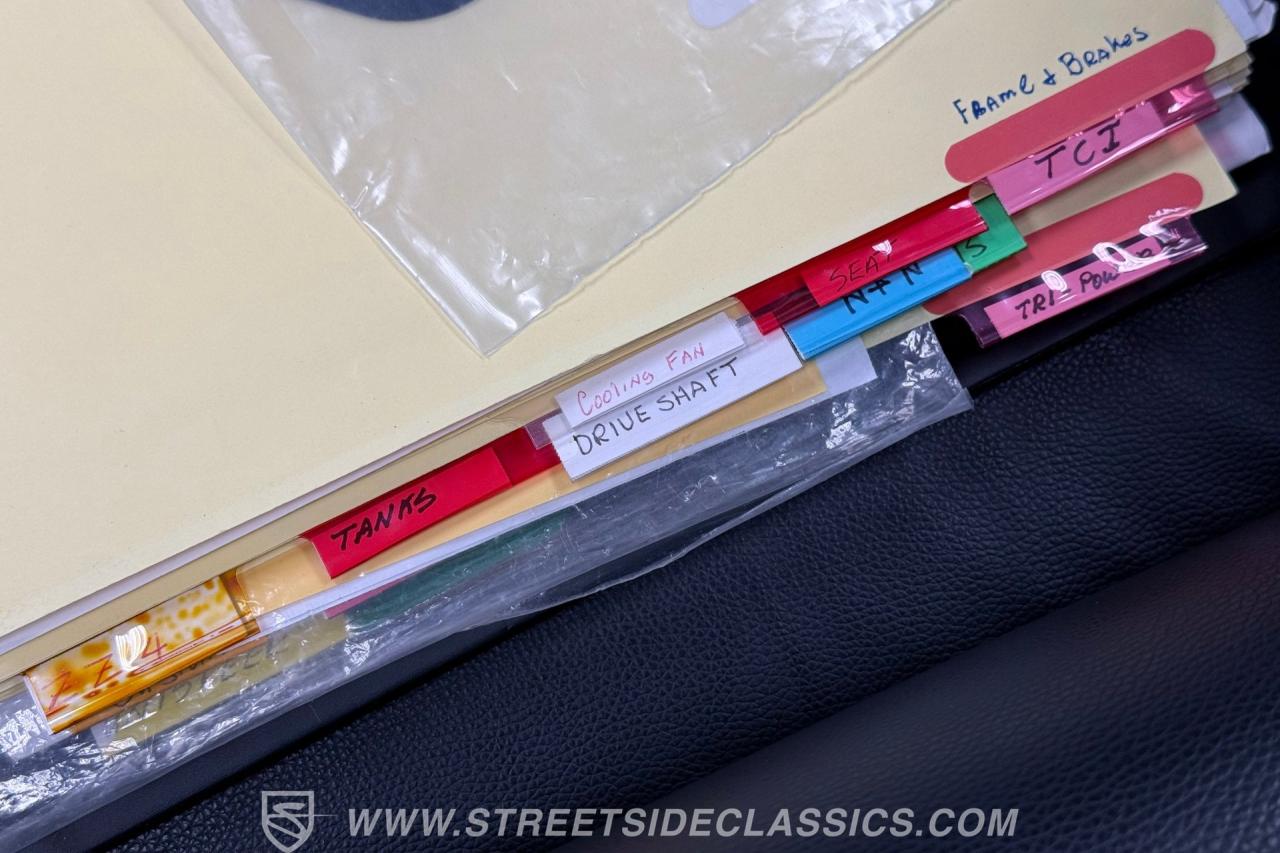 1932 Ford 3-Window Coupe