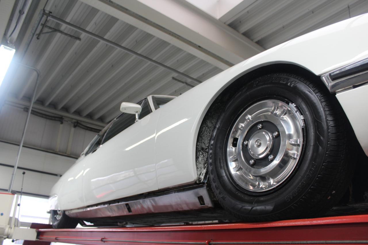 1970 Citro&euml;n Citro&euml;n SM &ldquo;Blanc Meije&rdquo; - &euro;32.500,- invested in 2023