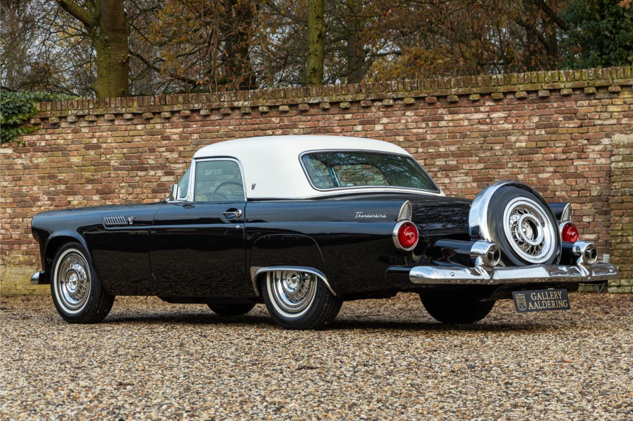 1955 Ford Thunderbird Convertible Coup&eacute; &ldquo;Continental kit&rdquo;