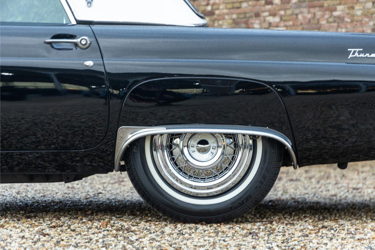 1955 Ford Thunderbird Convertible Coup&eacute; &ldquo;Continental kit&rdquo;