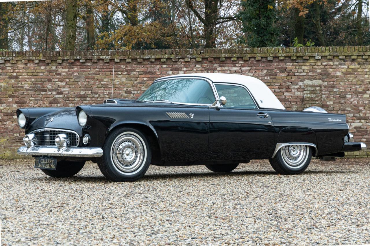 1955 Ford Thunderbird Convertible Coup&eacute; &ldquo;Continental kit&rdquo;