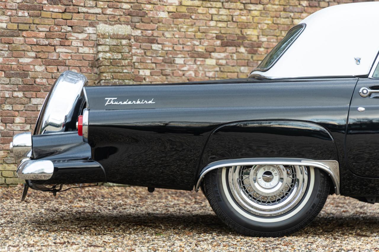 1955 Ford Thunderbird Convertible Coup&eacute; &ldquo;Continental kit&rdquo;