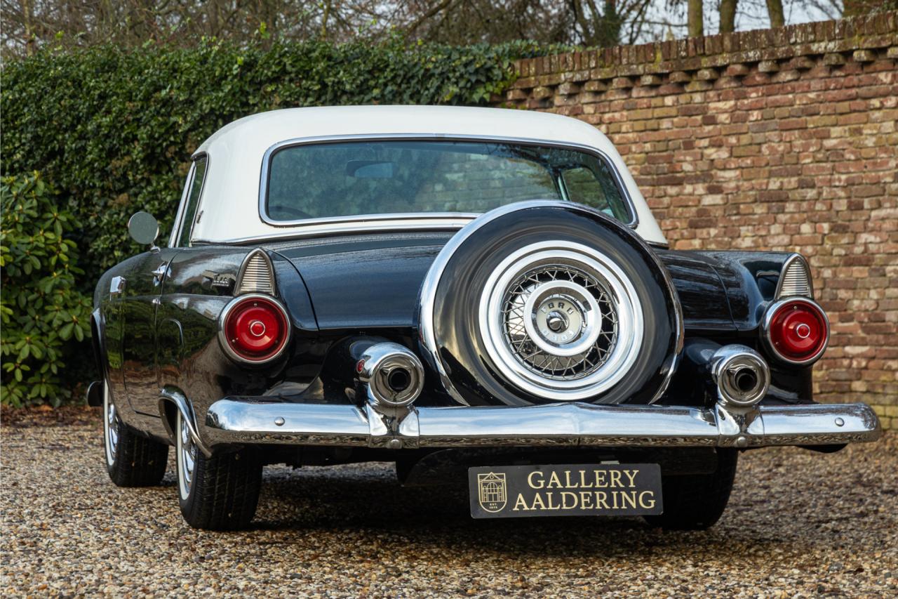 1955 Ford Thunderbird Convertible Coup&eacute; &ldquo;Continental kit&rdquo;