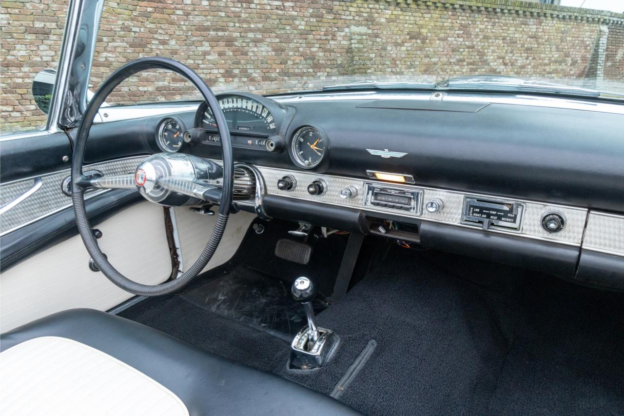 1955 Ford Thunderbird Convertible Coup&eacute; &ldquo;Continental kit&rdquo;