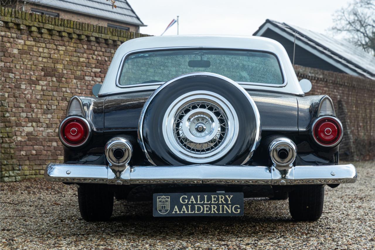 1955 Ford Thunderbird Convertible Coup&eacute; &ldquo;Continental kit&rdquo;