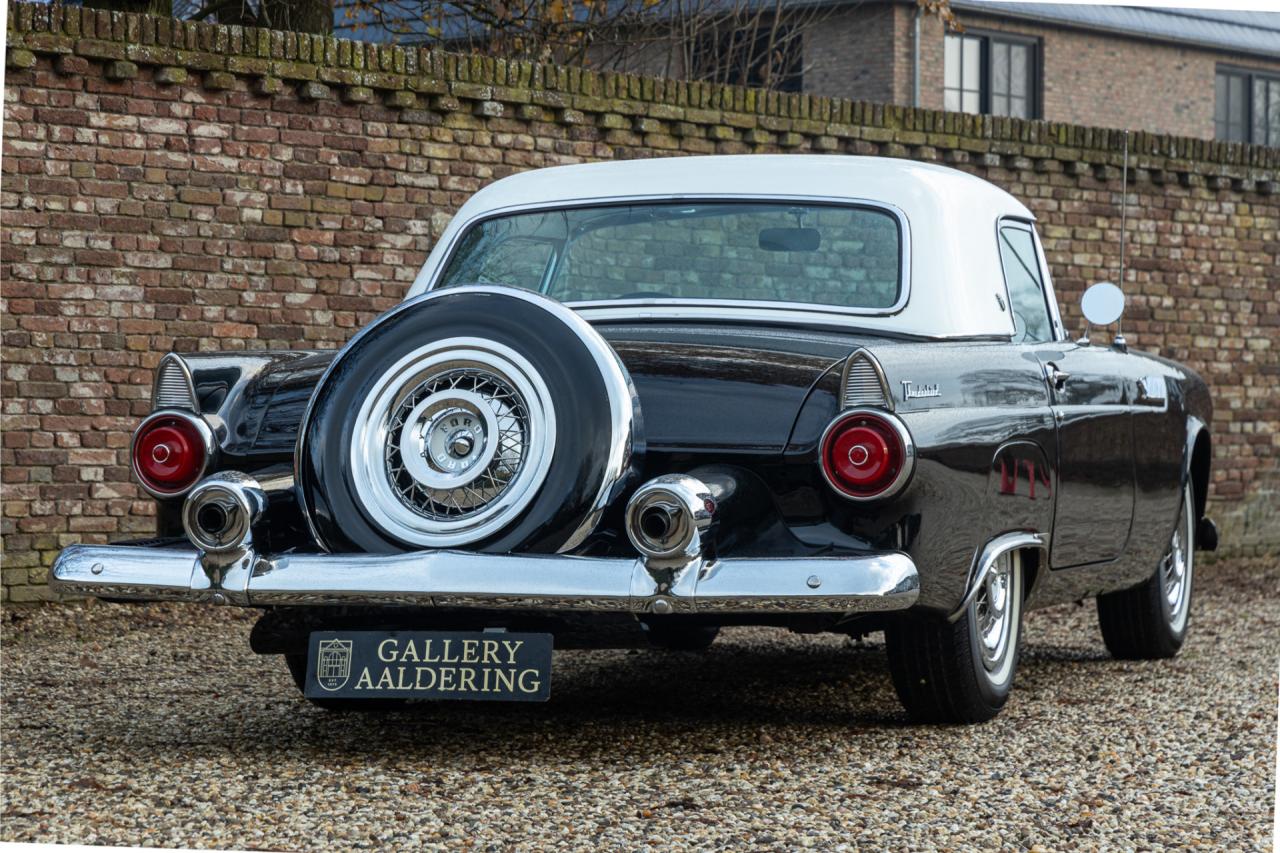 1955 Ford Thunderbird Convertible Coup&eacute; &ldquo;Continental kit&rdquo;